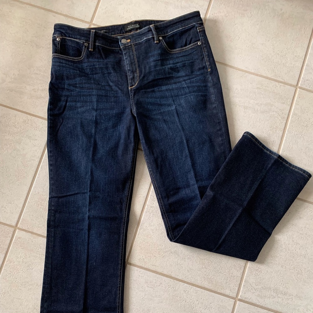 Talbots mid rise bootcut dark wash jeans. Size 16